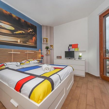 Mondrian House Lägenhet Rom Exteriör bild
